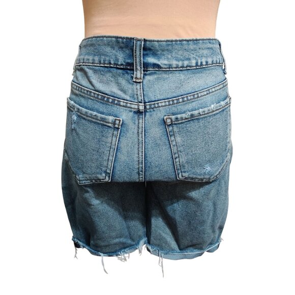 Time and Tru 4 Distressed Denim Bermuda Shorts Raw Hem Mid Rise Grunge Casual - Picture 4 of 8